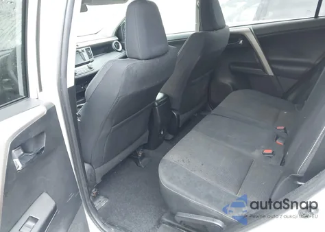 2016 Toyota Rav4 Xle z USA, uszkodzony, nr VIN 2T3RFREV8GW450273